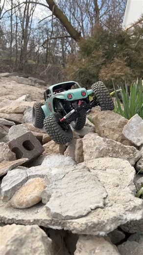 The RC Amigos Bug is here! 🐞 it’s loaded with goodies from @reefs_rc @scale_metal_supplies @element_rc @castlerc @holmeshobbies and @spec_rc !!!! So yeah, it’s pretty rad! | CCxRC