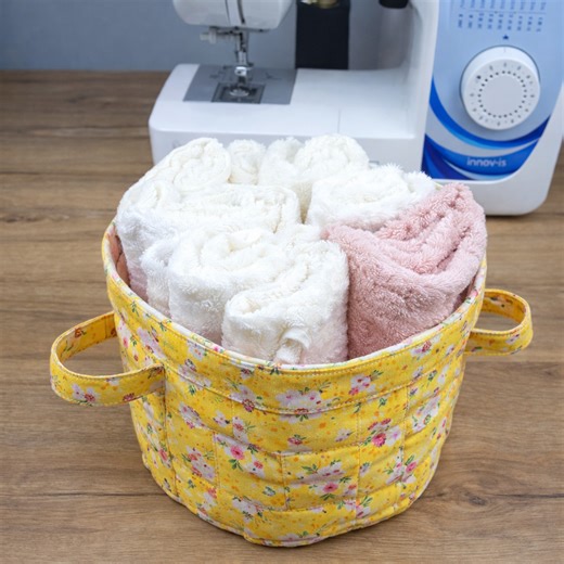 In this video, I made a beautiful and practical fabric organizer basket ✂️🧺 It’s perfect for storing towels, baby items, or sewing supplies while adding a soft handmade touch to your space. I hope this tutorial inspires you to create your own! Tags: #SewingTutorial #FabricBasket #DIYOrganizer #HandmadeHome #StorageIdeas | Nurgül İle El Sanatları