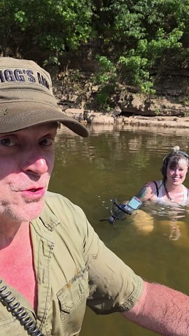 Metal detecting with Crazy Lamp Lady took an unexpected turn - just look at this!