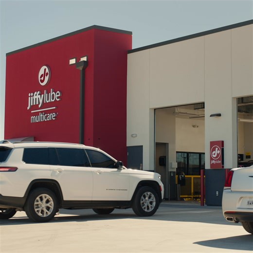 Fast, Easy & Done! 15-min oil change with free top-offs & a quick vacuum—all with no appointment! | Jiffy Lube New Jersey