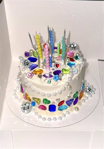 Childhood Dream Cake Decorating Inspiration