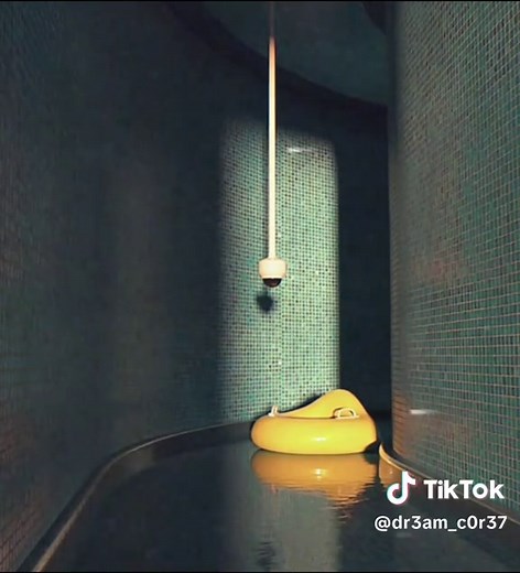 Exploring Liminal Pool Spaces: A Dreamcore Journey