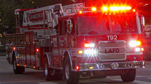 LAFD Light Force 92 Responding x2