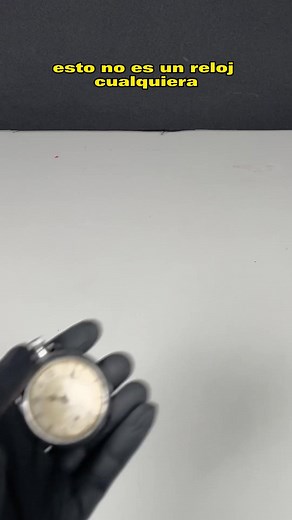 2.1M views · 120K reactions | ☢️ Así se ve la radiactividad del Radio ☢️ #aprender #ciencia #quimica #fisica #experimentos #uranio | Ponte Bata | Facebook