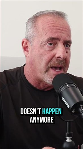 WhatsApp Spying: How to Know if You're Being Watched #shorts