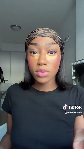 Peut être je suis folle jsp dites moi #makeup #girls | make up