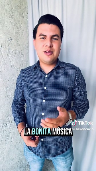 Cristian Isrrael Esparza: Talento del Mariachi Cristero
