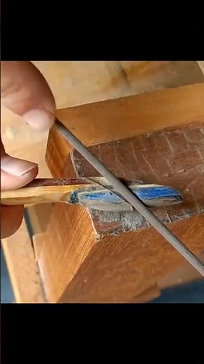 Making a longbow nock String