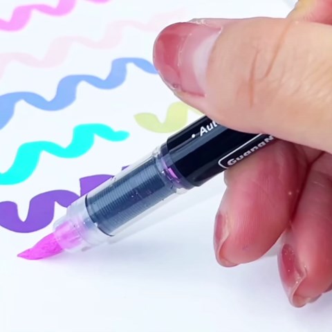 Acrylic Paint Markers Pens, 120 Vivid Colors Acrylic Markers Set,Direct Liquid Type, Stackable Color, Odorless Soft Head，Markers for School，Tooli Art ，Fabric & Creative Crafts (120)