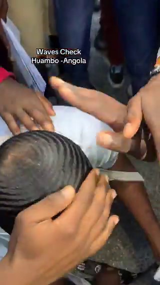 A hairstyle which was common in ancient Egypt (Kemet), purely African ❤️🖤