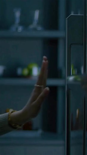 Built to keep your ingredients fresh and your summer hosting stress-free—so you’re prepped for the crowd, and their cravings. With full-width storage drawers that offer optimal temperature control, the Dacor 48-Inch French Door Refrigerator with SteelCool™ is made to keep everything fresh, from meat and fish to chilled drinks or deli. Complete with adjustable settings that even let you safely defrost within a controlled space. | Dacor | Facebook