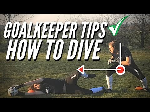 How To Dive Without Hurting Yourself - Goalkeeper Training - Low Dive Technique