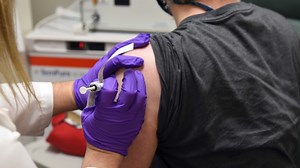 Second Australian COVID vaccine blood clotting case developed two weeks after shot, WA Health Minister says