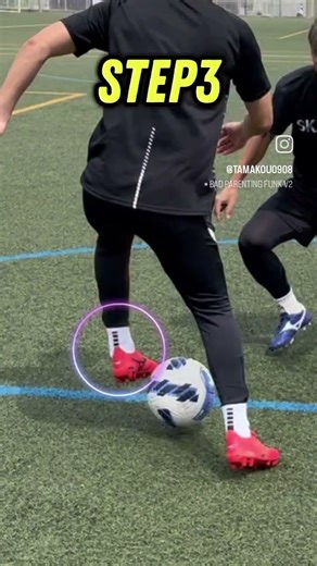 #football #skills #footballskills #footballskillschallenge #shorts