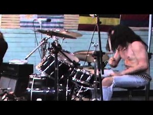 Violator - Thrash Maniacs (Thrashin United Tour - Live In Santiago 2007 DVD) [HD]