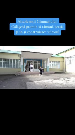 La Gimnaziul din satul Gălășeni, raionul Rîșcani, a răsunat ultimul clopoțel pentru absolvenții care și-au luat rămas bun de la zilele de școală. Emoțiile s-au împletit cu cântecele de rămas bun, în timp ce tinerii și-au exprimat sentimente contradictorii de bucurie și de tristețe. #nordnews #stiri #galaseni #ultimulsunet #absolventi