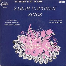 Sarah Vaughan - Sarah Vaughan Sings