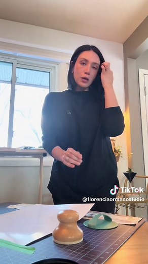 SPRING HARE! Let’s go #CapCut #linocut #linogravure #hare #bunny #art #ink #printmaking #printmakingprocess