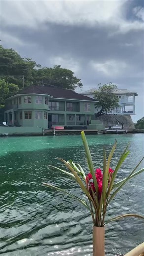 📍 Blue Lagoon, Portland 🇯🇲 #traveltiktok #caribbeantiktok #jamaicatiktok #foryoupage #fypシ
