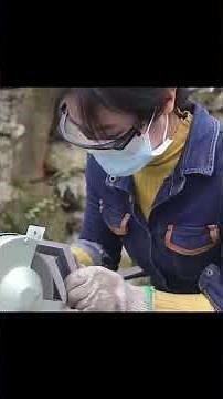 💟 Restoring a 50-Year-Old Lathe into a Stunning Pink Machine | Vintage Tool Makeover 🔧✨