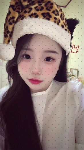 美颜一开 谁还不是个美女😏