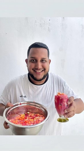 142K views · 1.9K reactions | Tutti Frutti 襤 . . . . . . INGREDIENTES: Sandía Papaya Banano Piña Melón Manzana roja y verde Uva Kola Román leche condensada #tuttifrutti #recetas #recetasfaciles #viralreelsシ #tendencia | Cocinando Con Deiner | Facebook