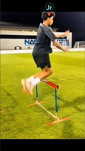 Ronaldo Jr vs IShowSpeed ⚡🔥 Speed Challenge & Unique Playing Style! #football