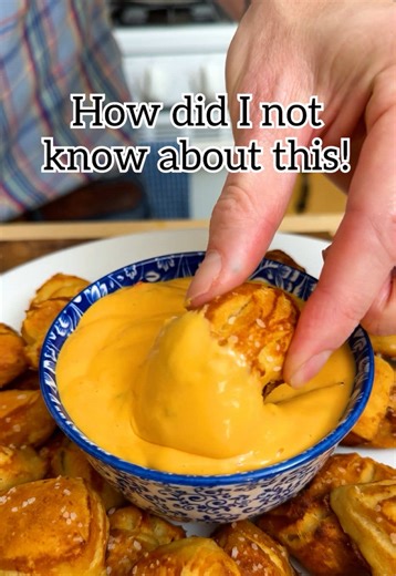 Easy Snack Ideas! 😋 Sweet and savory satisfying snacks! Easy treats for when hunger hits! #snacks #snacktime #easyrecipe #deliciousfood