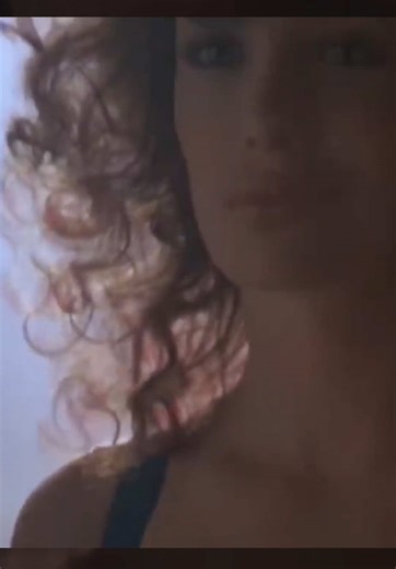 Wild tech & a teenage dream… it’s called “Weird Science” 🔥🥵 #teenagedream #weirdscience #technology #nostalgia