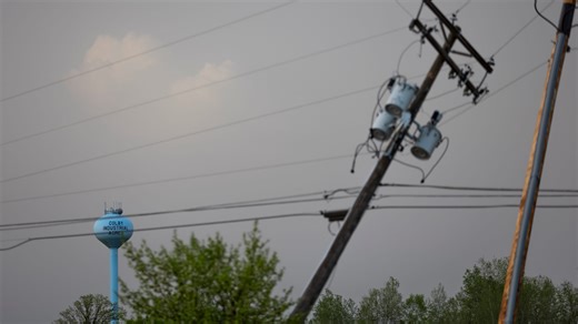 Power outages possible in MA today. Keep tabs with the MA Power Outage Map