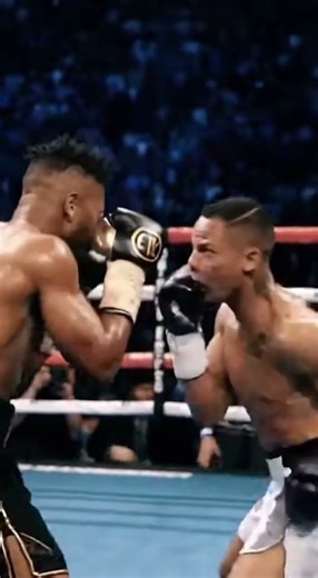 INSANE Defense… He Slipped Every Punch Like a Ghost 😳🥊🔥