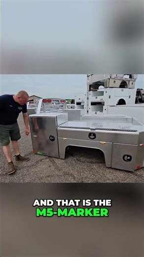 UPGRADE YOUR NEXT BED WITH THESE LIGHTS