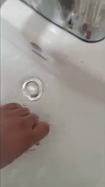 how to clean a Quest 2 controller #vr