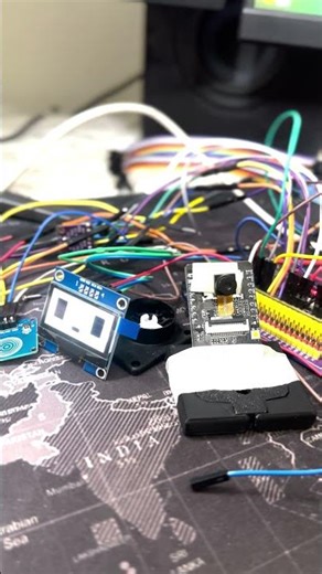 I Created an AMAZING AI Bot Using ESP32 and Cool Modules...!!#diy #ai #aishorts #tech#shorts