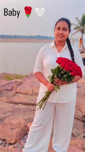 Monika__ Model__06 on Instagram: "Baby 🌹🤍"