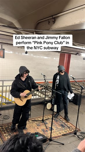 @teddysphotos went subway busking for @fallontonight — and proved he was a member of the Pink Pony Club 🎶 | Billboard