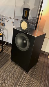 9.3K views · 670 reactions | Qualio IQ loudspeakers & Bonawatt amplifiers  #audiophile #hifi #highendaudio #loudspeaker #loudspeakers #music #highend | Audiophiles.eu | Facebook