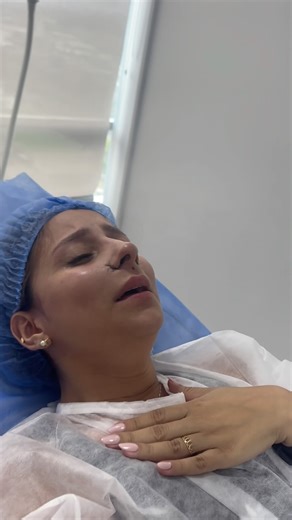 La felicidad de transformar vidas 👏🏼 ALECTOMIA Y RINOMODELACION Procedimiento realizado en 60 minutos Sin dolor ni incapacidad Resultados definitivos e inmediatos 💯 Solicita tu cita de valoración virtual gratuita en el link de mi bio ✅ | Dr. Daniel Hernández