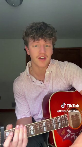 Beginner Acoustic Guitar Tips and Tricks