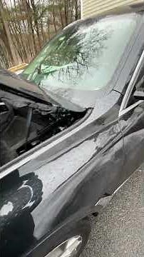 BMW X7: Dead battery 🪫 can’t open the doors 🔑 🔐 and trunk is locked.