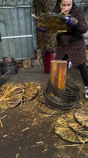 Efficient Hay Bale Arrangement in Rustic Settings