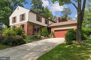 11121 Powder Horn, Potomac, MD 20854 - MLS MDMC2096712 - Coldwell Banker