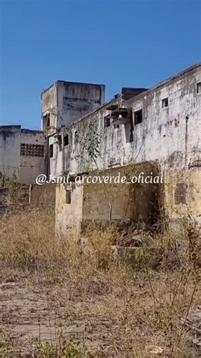 JSM Arcoverde | Hotel Rio Branco, próximo ao Terminal Rodoviário de Arcoverde–PE Moradores do entorno do antigo Hotel Rio Branco, local que no passado... | Instagram
