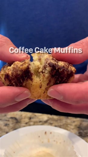 This easy Keto Coffee Cake Muffin recipe is perfect for your next brunch - or to freeze for those last minute breakfasts! Check our blog for our cream cheese frosting recipe! Recipe on our blog, link in profile! Search keyword “muffin” on the blog www.simplefunketo.com/blog/coffeecakemuffins | The Keto Dad