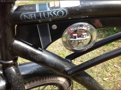 huffy nel lusso classic cruiser bike.