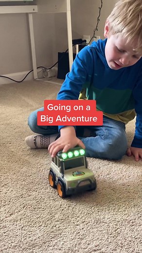 Exploring Endless Fun with the Big Adventures Safari SUV!