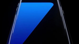 112K views · 856 reactions | #GalaxyS7edge #GalaxyS7! #超乎7待 的旗艦機皇強勢來臨! F1.7大光圈輕鬆凌駕光影侷限，IP68防塵防水防護再次挑戰智慧生活極限! #S7SuperFun #手機界的單眼 #手機極限重新定義 | Samsung | Facebook