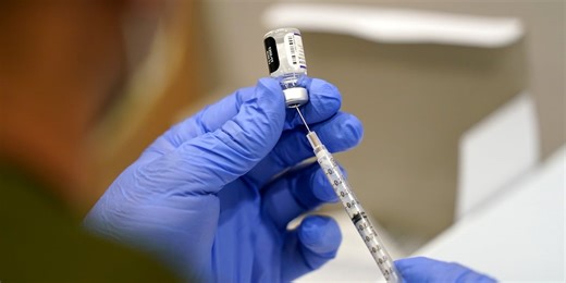 Study says COVID-19 vaccines prolonged life of some cancer patients