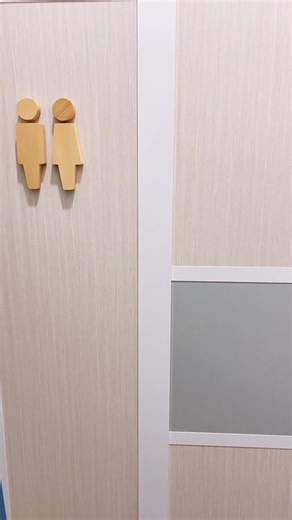 Testing your poop is one of the best ways to screen for colon cancer but when one of our patients brought in an entire supermarket plastic bag full of poop, we knew a tutorial on the correct collections method was absolutely necessary! 😅💩🚽 #singmedical #clinic #singmedicalsg #sgmedical #viralvideo #stooltest #adulting #medicaladulting #drstryker #drbobbystryker #learnontiktok #tiktokusa #tiktoksg #doctor #familymedicine #healthscreening #colonscreening #coloncancer #fit #stoolkit #toiletbowl 