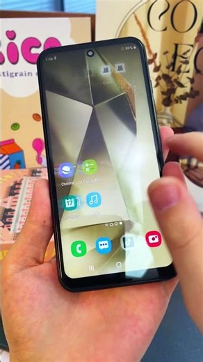 Tired of providing tech support?! 🎁 The best phone for parents/grandparents in 2026!